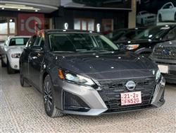 نيسان ألتيما